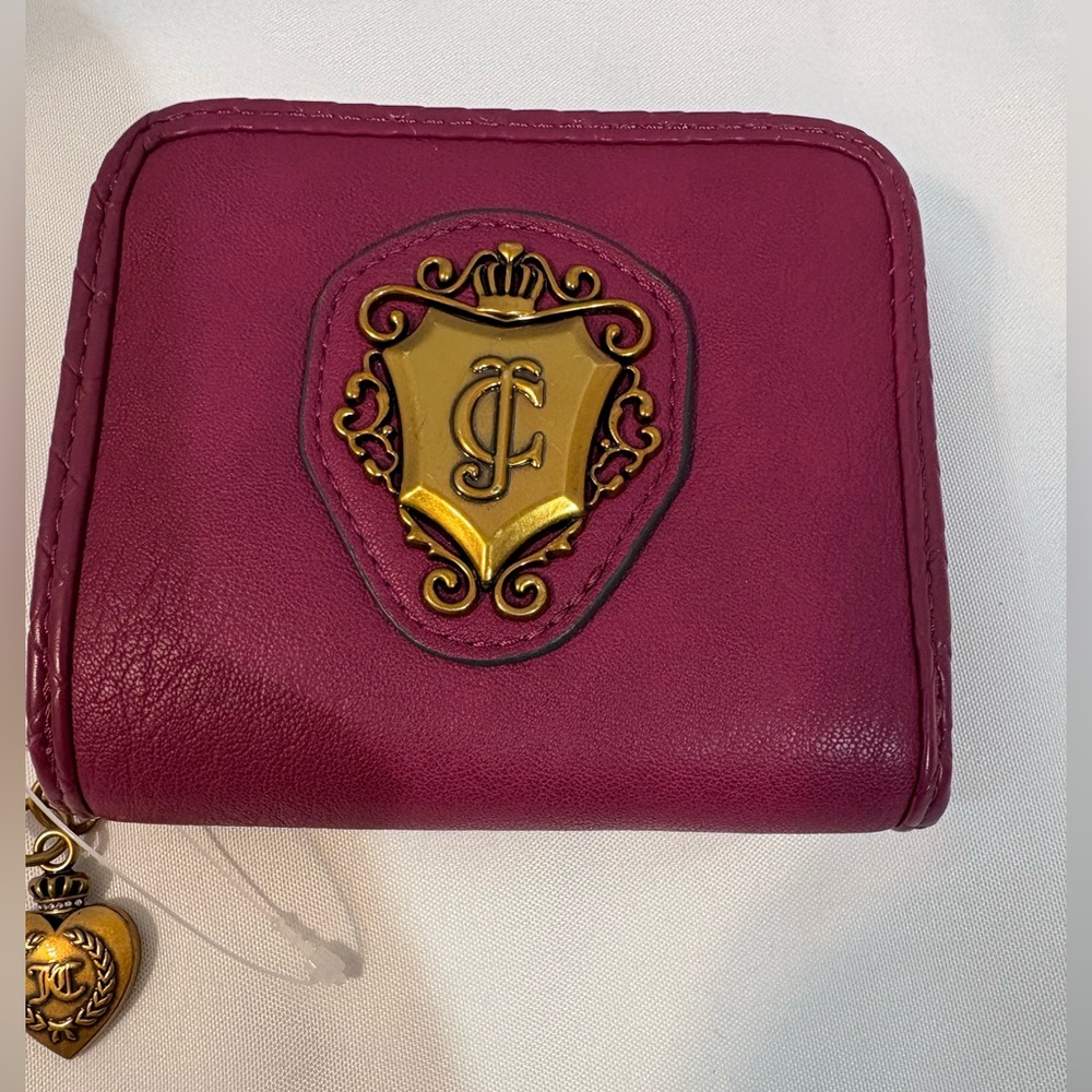 Juicy Couture Romance Coin Zip Around Wallet in Plum berry w/ charm Women’s NWOT